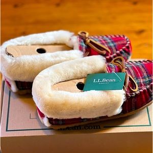 NWT L.L.BEAN women’s Wicked Good Moccasins Royal Stewart Plaid Size 7